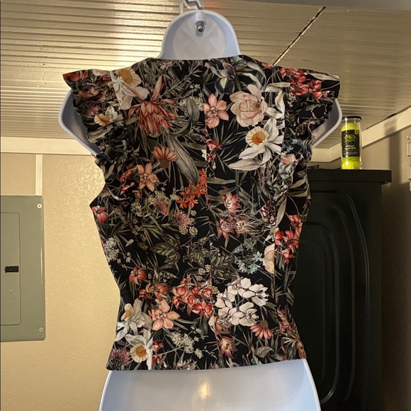 ANTONIO MELANI Black Floral Ruffle Blouse - Picture 3 of 5